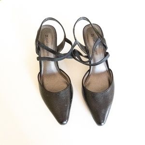 NWOT Naturalizer Strappy Pointed Toe Pump